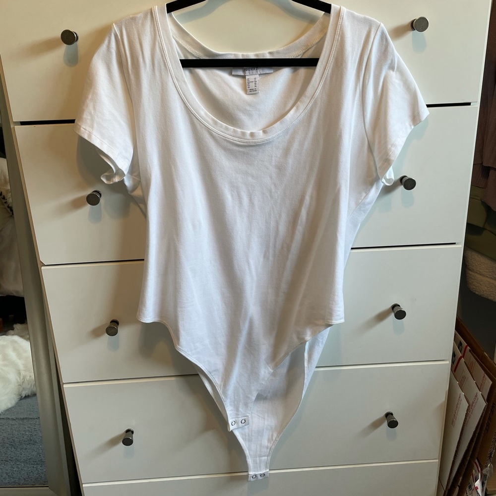 White scoop neck bodysuit